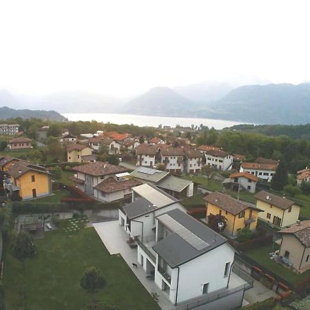 White House Lucia Villa Colico Exterior photo